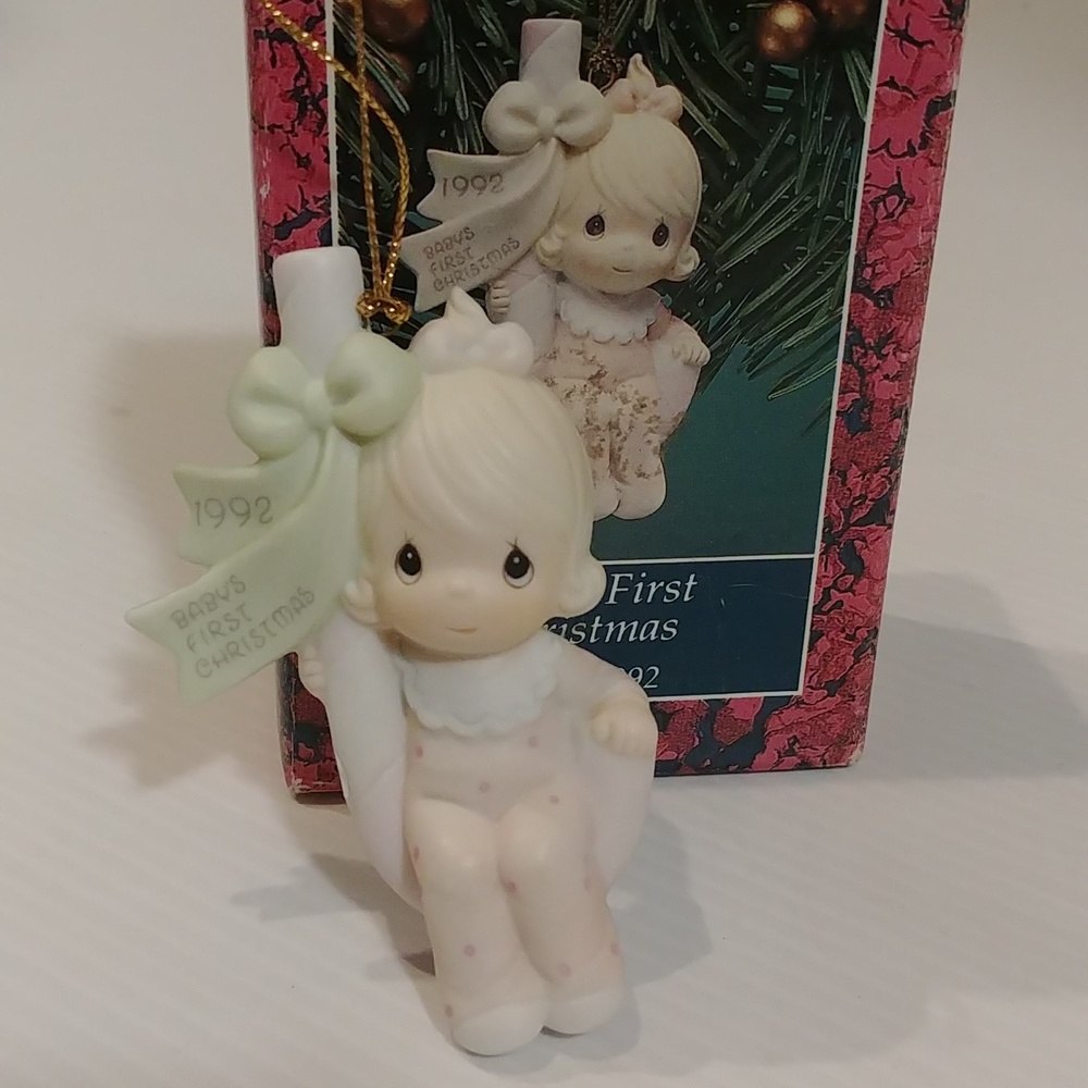 Precious Moments "Babies First Christmas 1992"